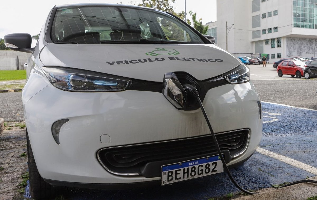 Frota De Carros Elétricos No Brasil Em 2022 Cimm